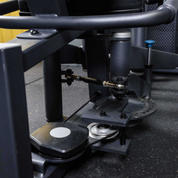 U3021D (E5089) Сведение/Разведение ног сидя. Стек 95 кг