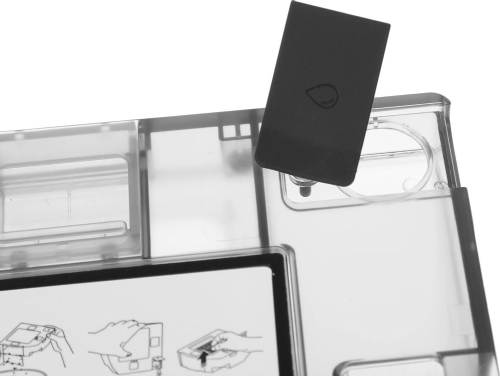 Робот-пылесос ROBOROCK Q8 max Pro, 45Вт, белый/белый [q8mrp02-02]