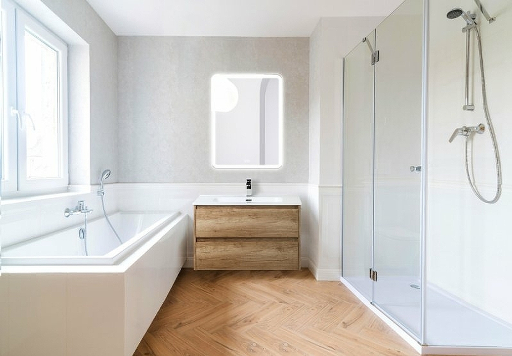 Зеркало BelBagno SPC-MAR-600-800-LED-TCH-PHONE с подсветкой с сенсорным выключателем с bluetooth с микрофоном с динамиками