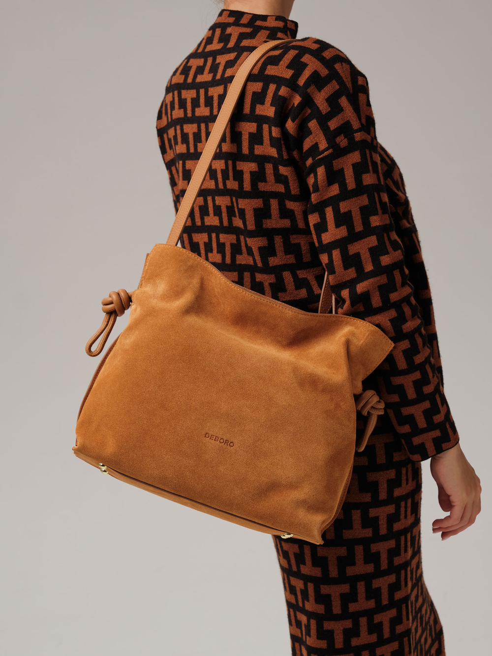 Замшевая сумка Deboro 31126 желтый янтарь