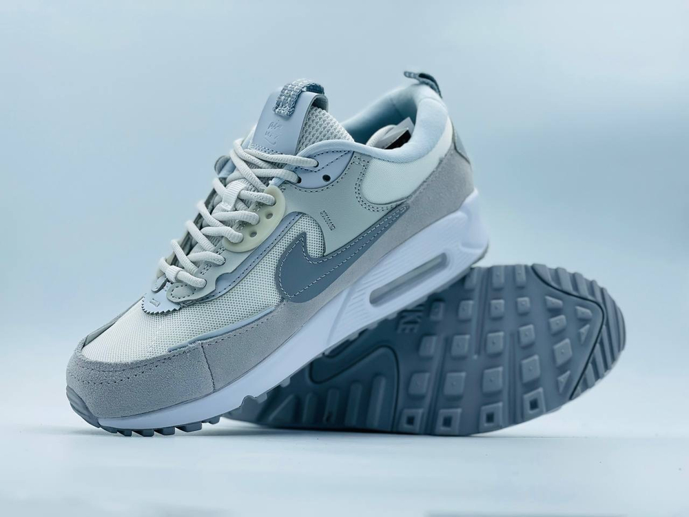 Кроссовки женские Nike Air Max 90 Futura