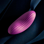 Фиолетовый клиторальный стимулятор в трусики с управлением через приложение Svakom Edeny App-controlled Clitoral Panty Vibrator STN01A