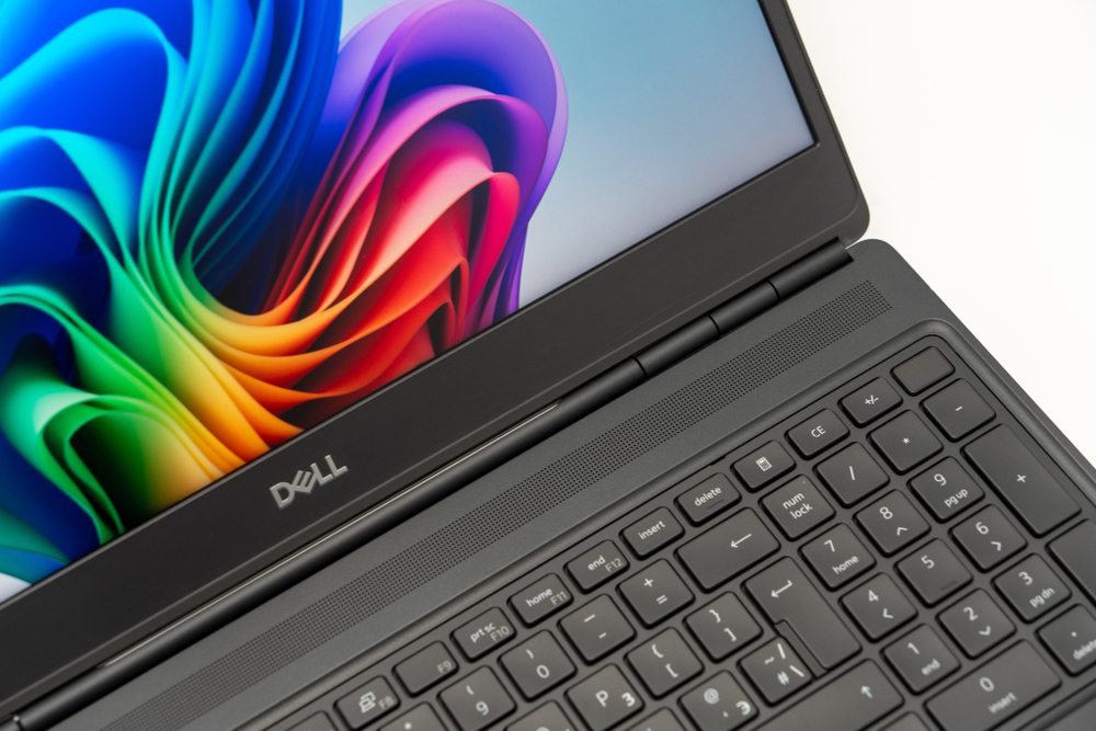 Ноутбук Dell Precision 7550 ( Xeon W-10885H / RTX A5000 16GB )