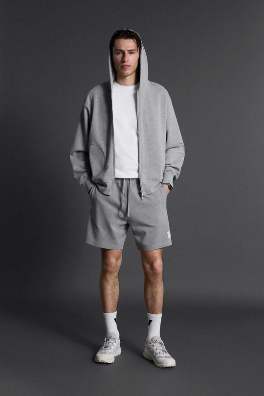 ZARA ШОРТЫ ДЖОГГЕРЫ, СЕРЫЙ С МЕЛАНЖЕВЫМ ЭФФЕКТОМ