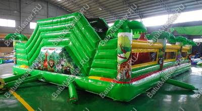 Коммерческий надувной батут "Джунгли малый со скалодромом" 10*7*2,8 м