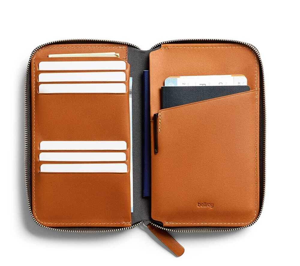 Кошелек Bellroy Travel Folio V2