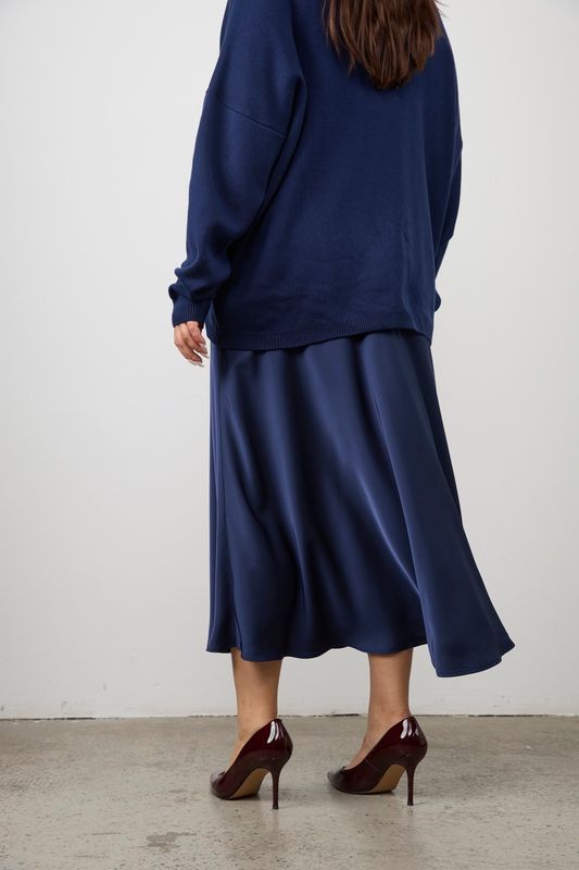 Юбка миди из атласа с разрезом, синий