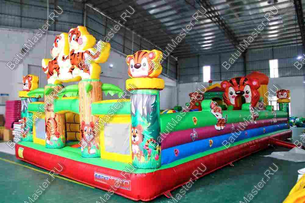 Коммерческий батут "Тигриная страна 2 с низкой горкой" 12*6*3 м
