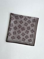 Платок коричневый Fendi