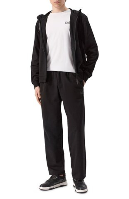 Футболка EA7