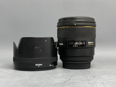 Sigma 85mm f/1.4 Sony A