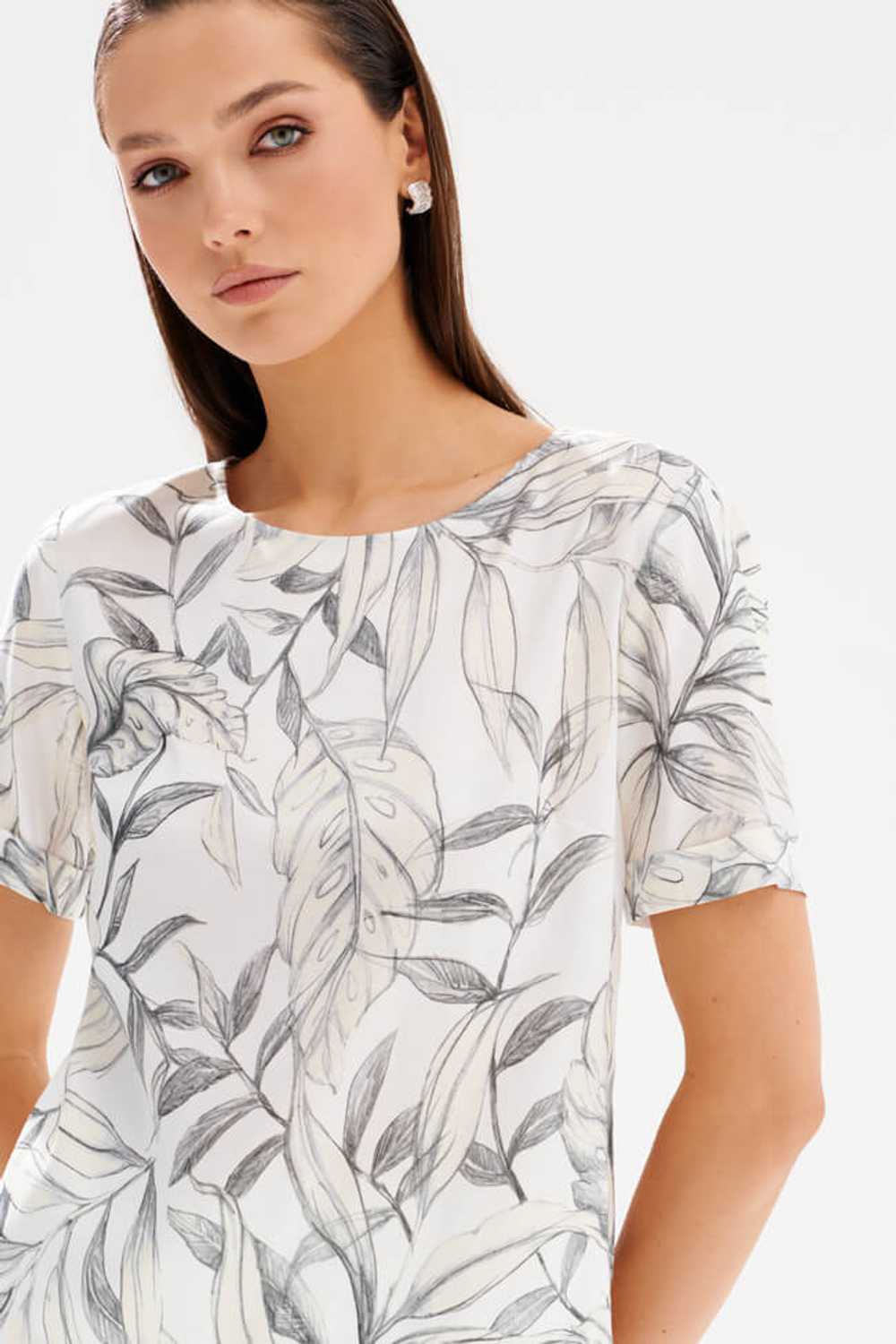 23542 Блузка женская (молочный принт)