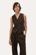 Жилет ONE WHOLE