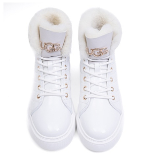 Ugg Shanti White