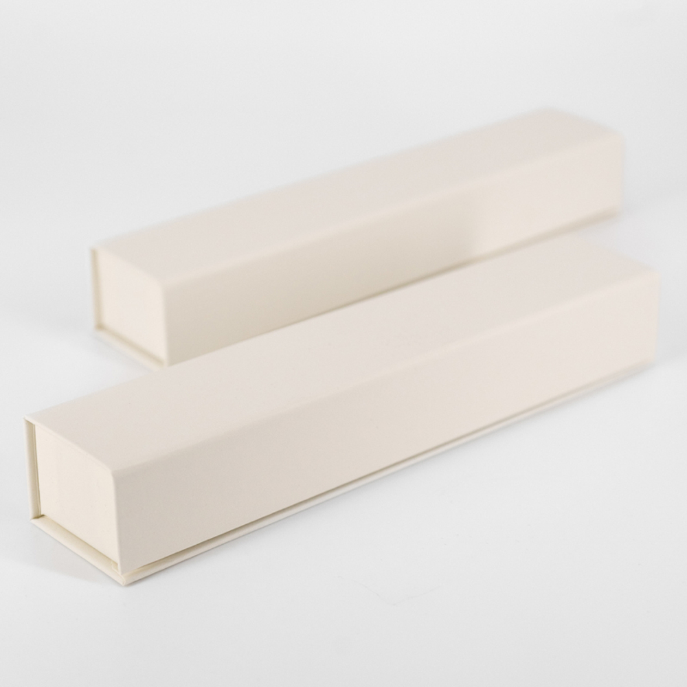 Узкий футляр «Марк» для презентации украшений