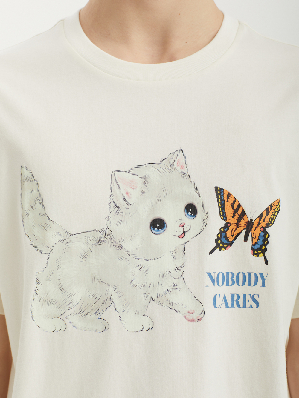 Мужская Футболка Nobody Cares