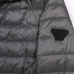 Куртка Armani Jeans на синтетическом утеплителе в состоянии новой, S