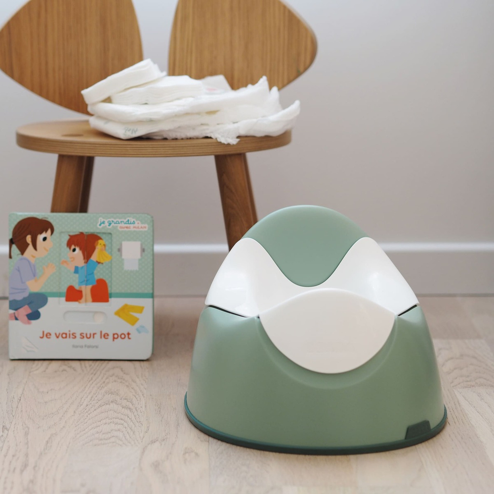 Уцененный товар: детский анатомический горшок BEABA Cameleo зеленый