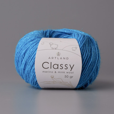 Classy, пряжа с люрексом и пайетками, шелк-5%, мериносовая шерсть-20%, нейлон-30%, норка-45%, 50 гр, 240 м, ярко-голубой