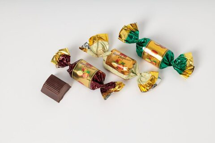 Конфеты глазированные «Ищи момент», АтАг