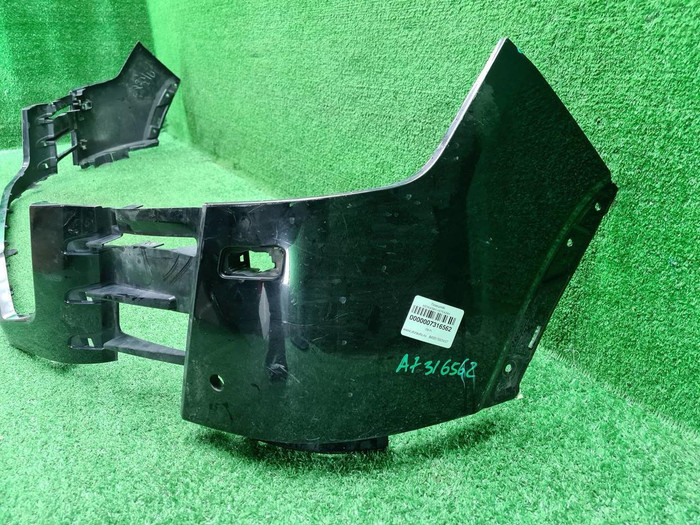 Бампер передний Toyota Land Cruiser 300 (21-нв)