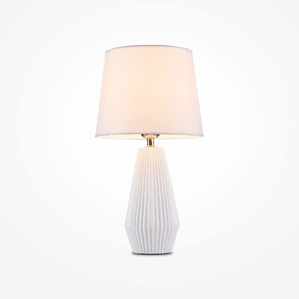 Настольная лампа Maytoni Z181-TL-01-W