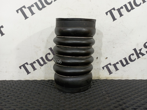 Патрубок интеркулера