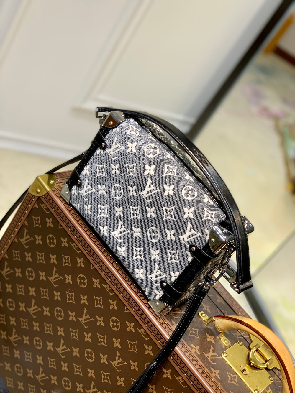 Louis Vuitton Side Trunk MM