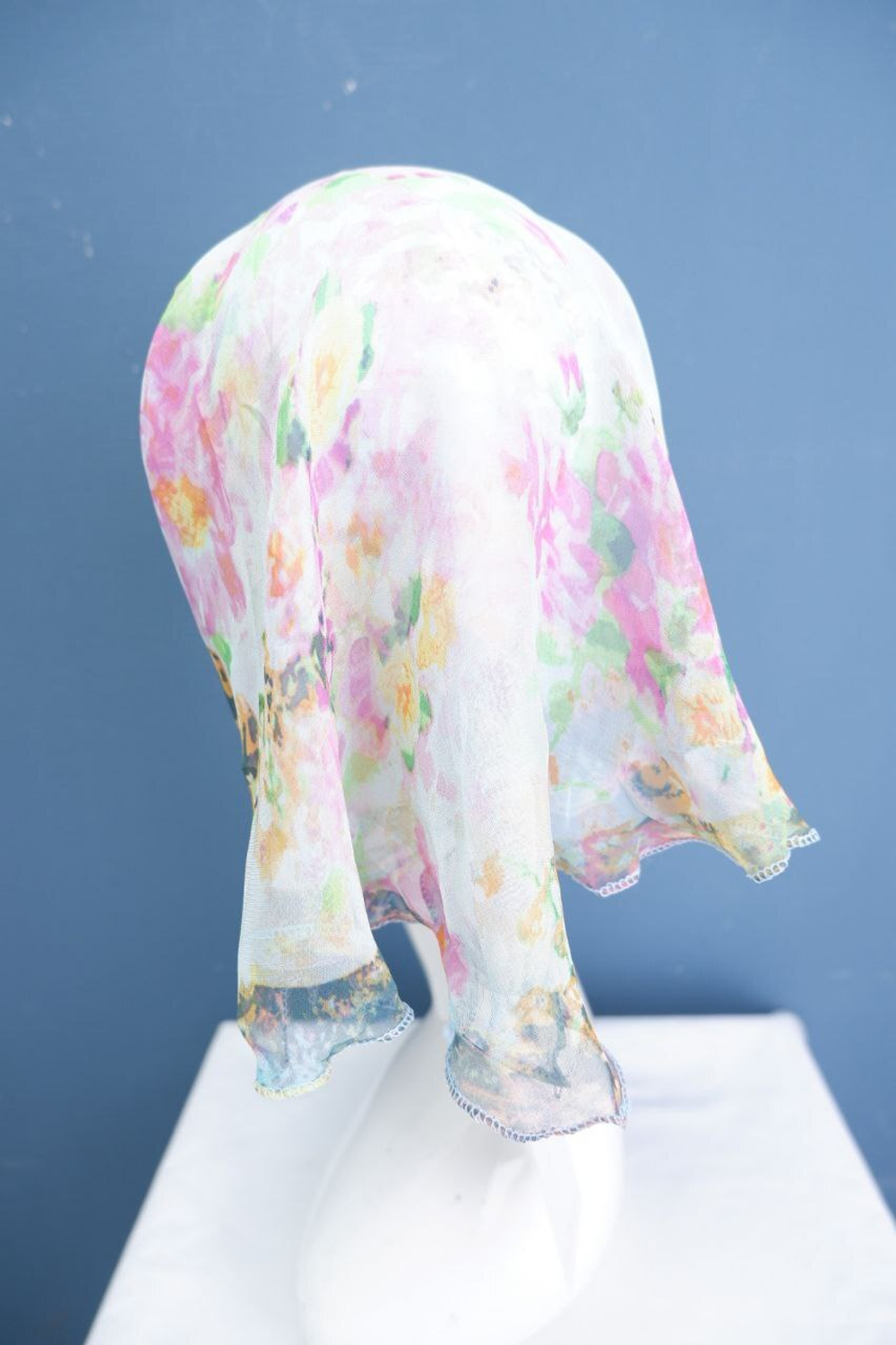 Платок с цветочным принтом