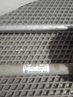 Трапеция стеклоочистителя с мотором Skoda Octavia А5 1.4 BUD Б/У