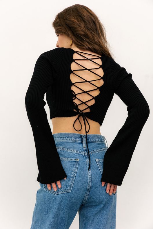 Топ из вискозы на шнуровке / Divine