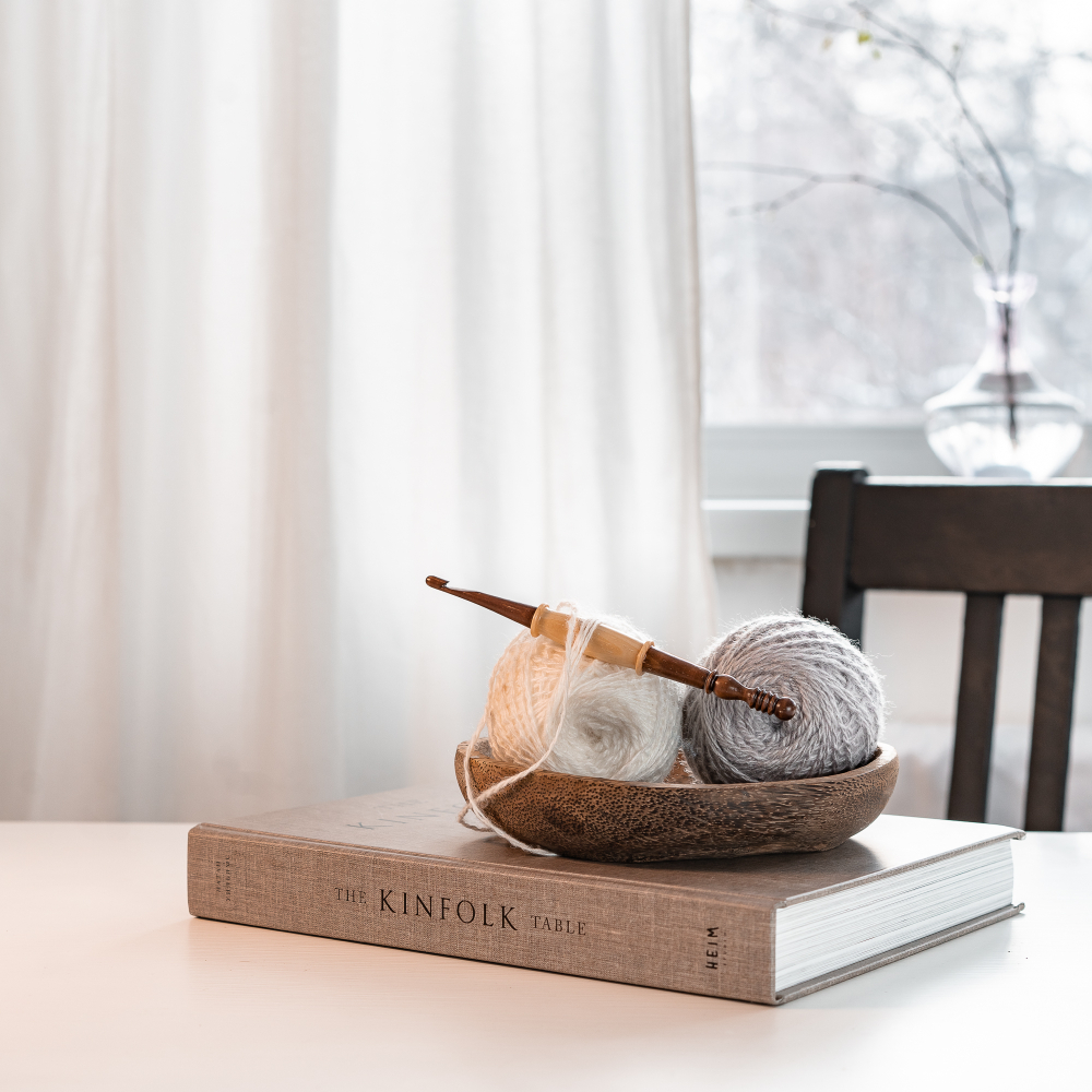 Деревянный крючок для вязания из кедра 6 мм. K300