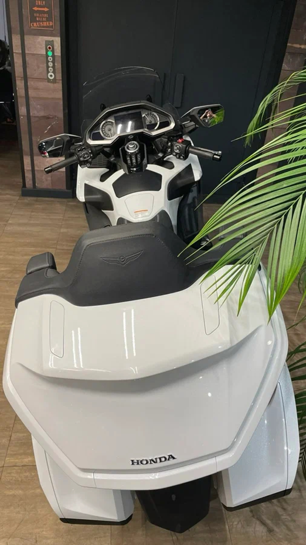 Honda GL 1800 Gold Wing DCT