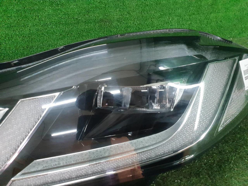 Фара левая Jaguar F-PACE (2020-н.в.) LED
