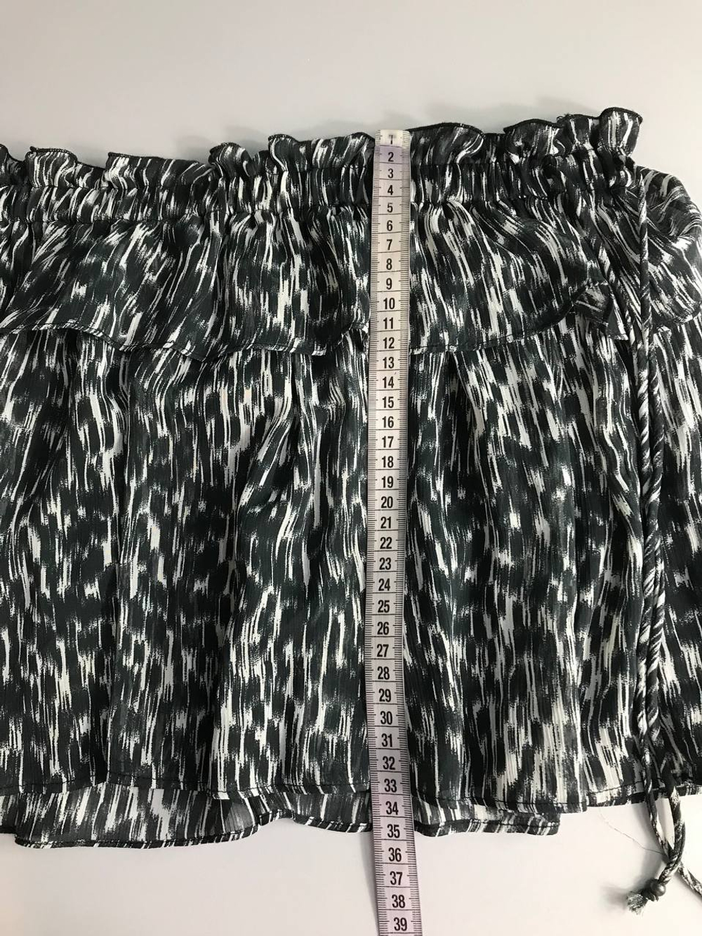 Юбка Zara интересная и легкая, маркировка S, визуально на 44 размер