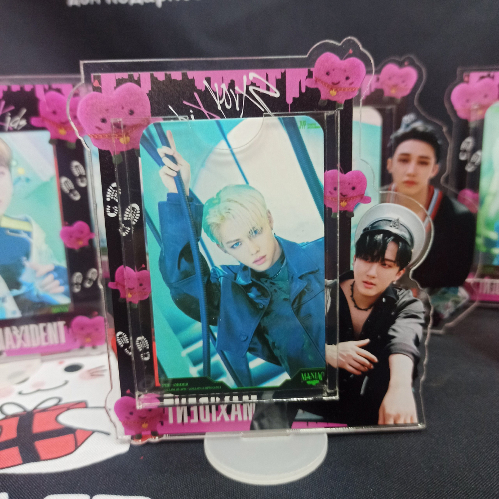 Акриловая фоторамка "Stray Kids" Чанбин