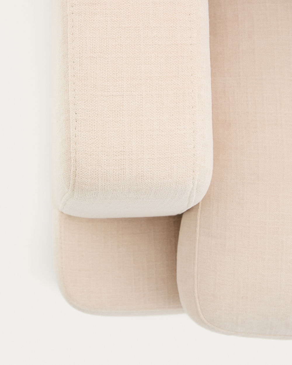 Диван Gala 4-местный из бежевого шенилла