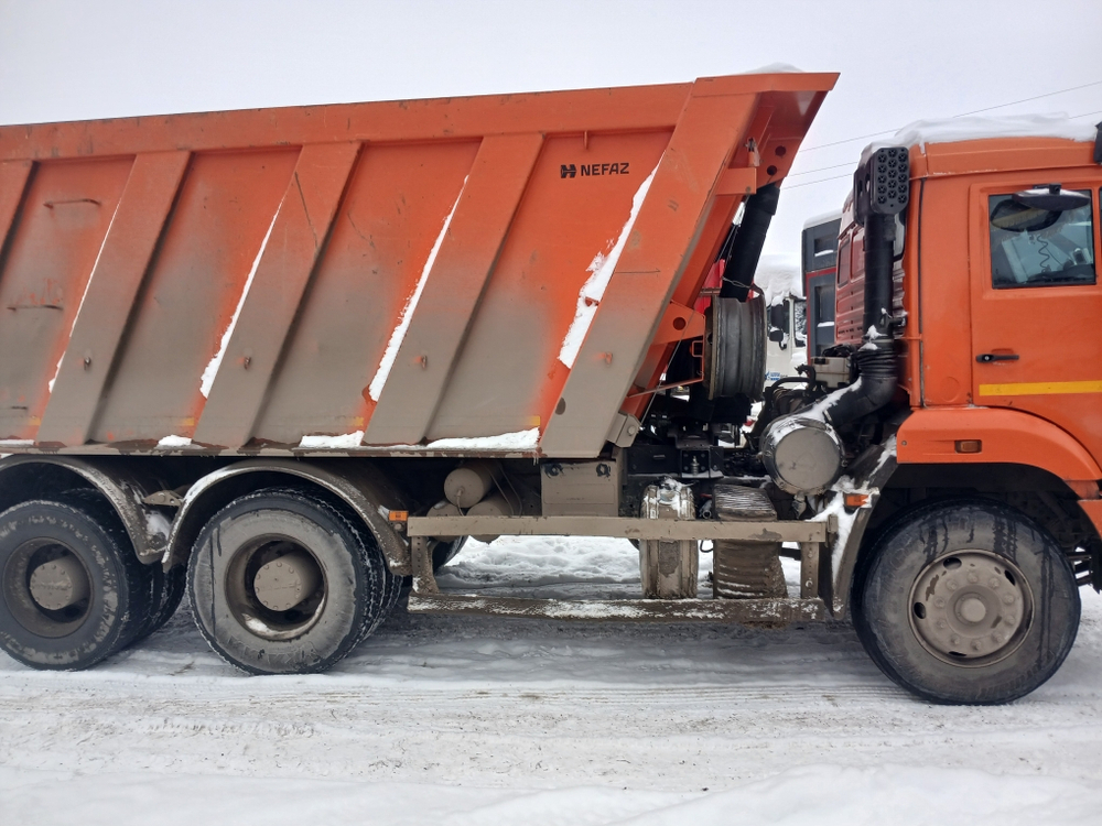 КамАЗ 6520 6x4 Самосвал 6520-26012-53 (Дизельный, 11,8 л, 400 л.с., МТ)