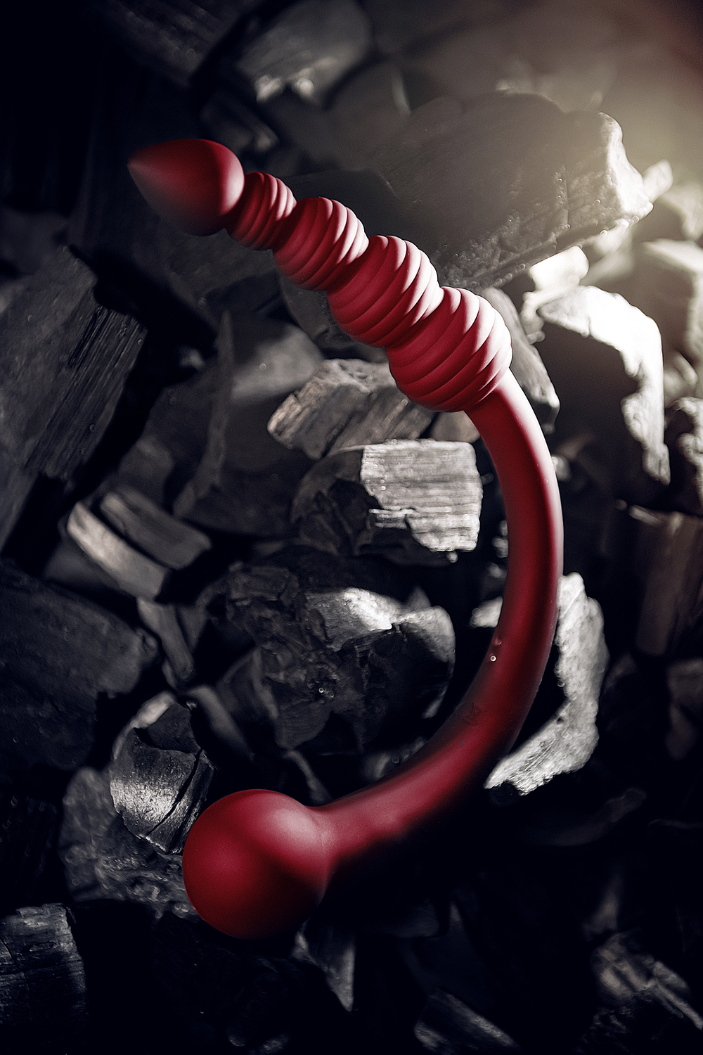 Двусторонний вибратор Black&Red by TOYFA, силикон, красный, 35 см