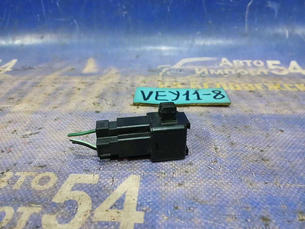 Реле поворотов NISSAN AD 2001