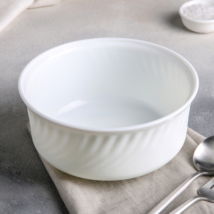 Салатник с крышкой белый 500мл