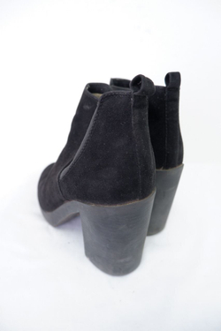 Полусапожки демисезонные 39 размер