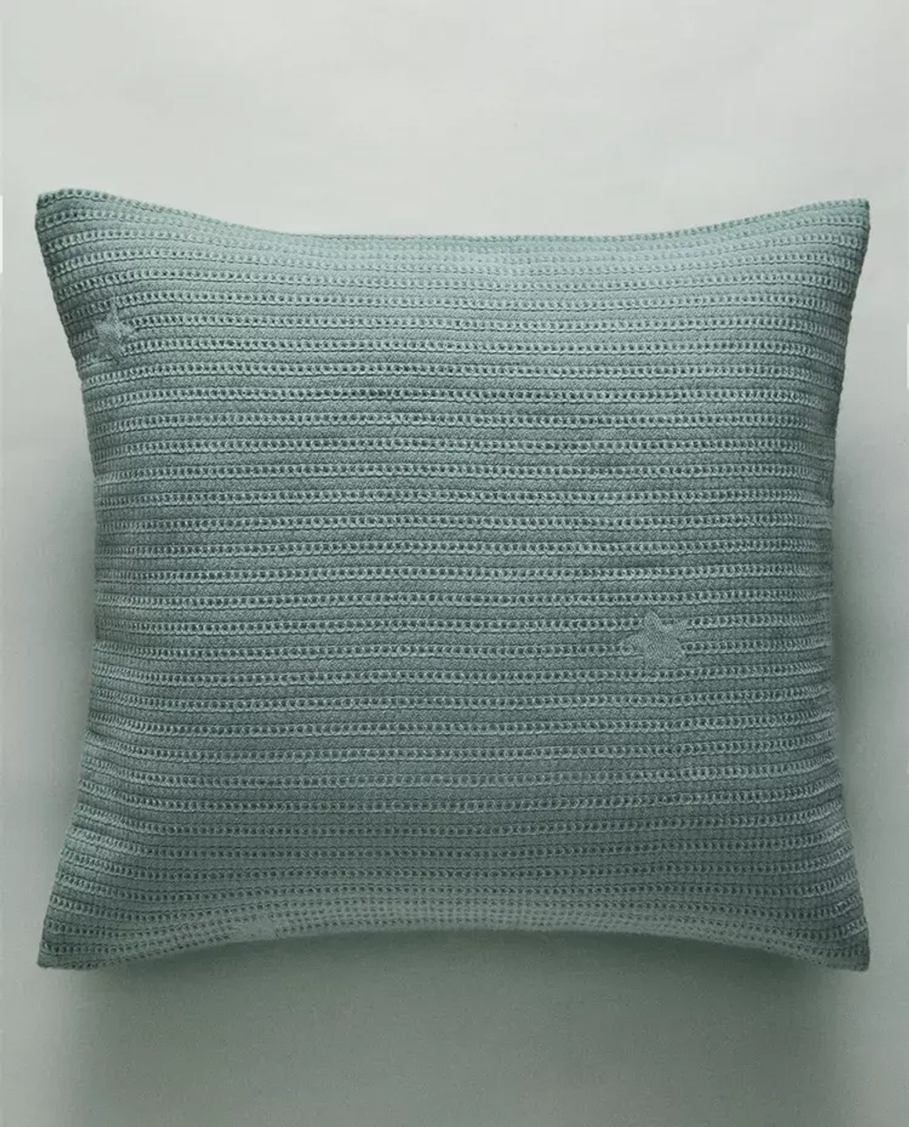 ZARA HOME НАВОЛОЧКА ДЛЯ ДЕКОРАТИВНОЙ ПОДУШКИ С РЕЛЬЕФНЫМ УЗОРОМ ЗВЕЗДЫ, ЗЕЛЕНЫЙ