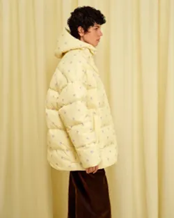 Пуховик с принтом цветочки (((Прямиком из детства))), лаванда