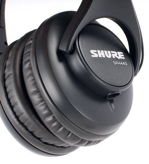 SHURE SRH440