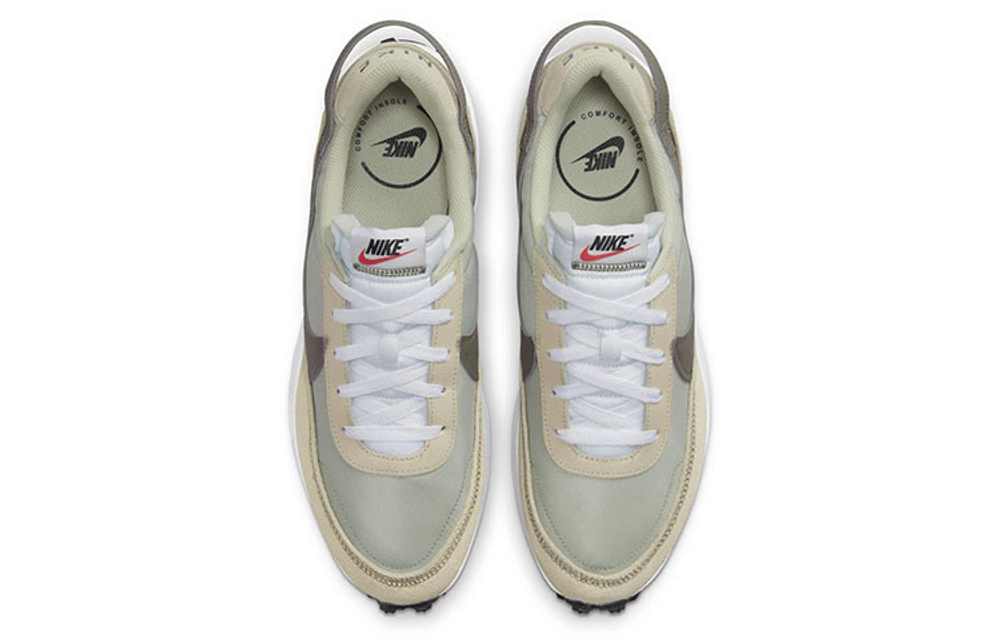 Кроссовки Nike Waffle Debut