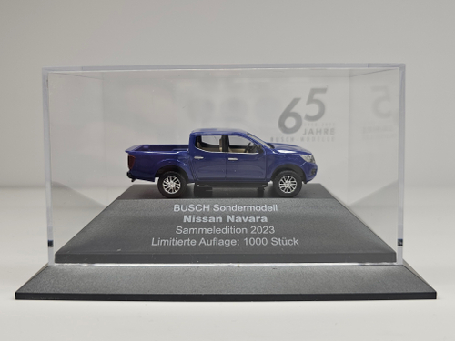 Nissan Navara, синий, Limited Edition N 930 из 1000