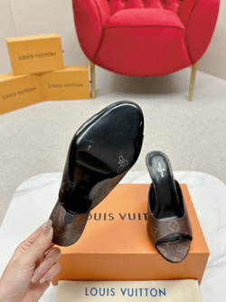 Louis Vuitton Super Mule