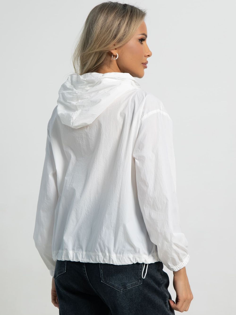 Ветровка Эмбер (белая) Б15704-13М LT Collection