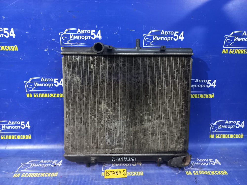 Радиатор двигателя SSANGYONG ISTANA 1998